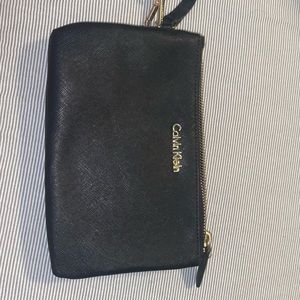 Calvin Klein double zipper wristlet